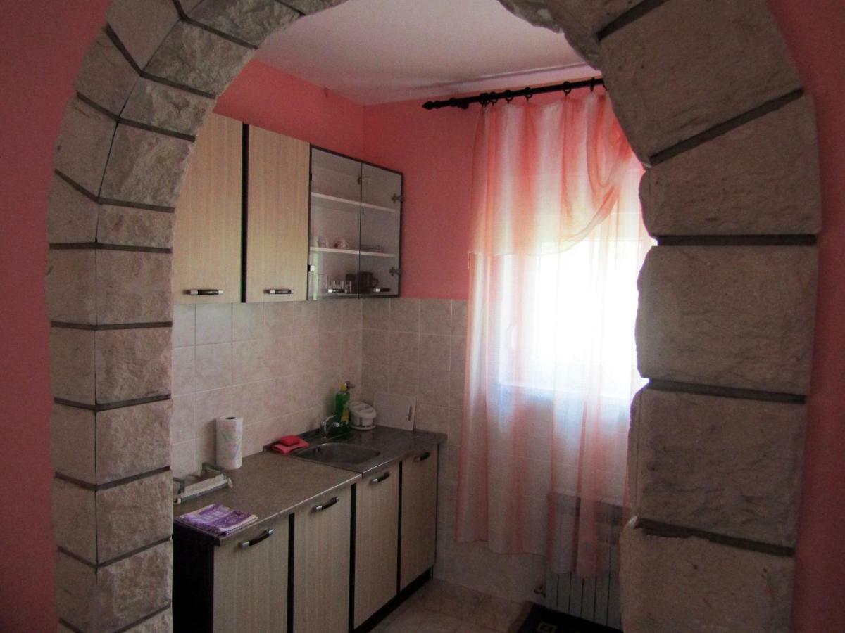 Apartmani Lovro أوغولين المظهر الخارجي الصورة